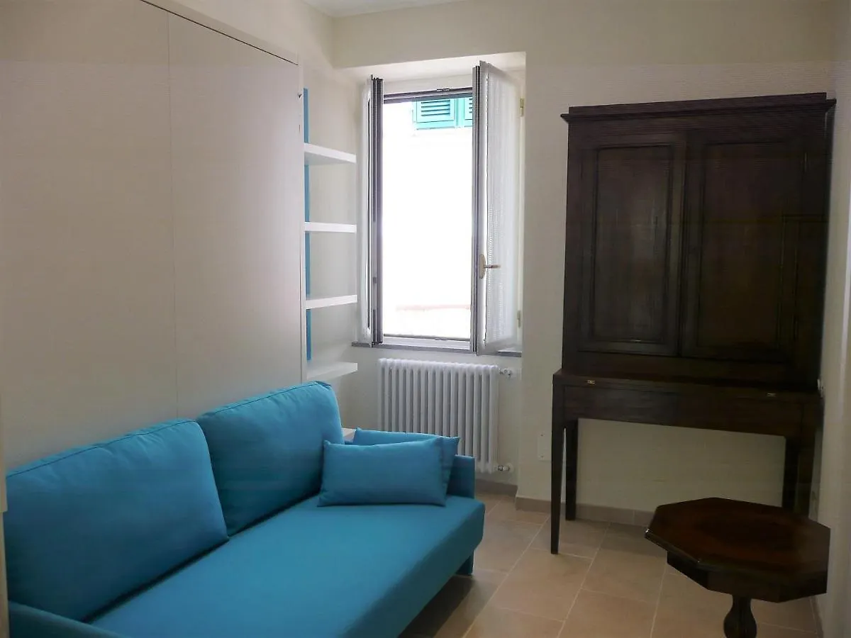דירות La Casa Di Via Anton Da נולי איטליה